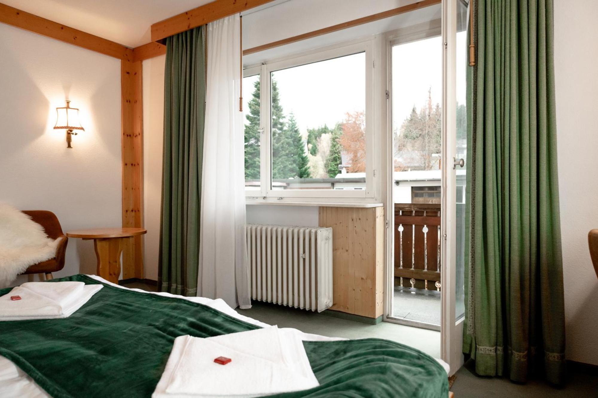 Hotel Zum See, Titisee Exterior photo